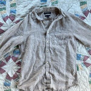 Banana Republic, grant fit, 100% Linen, Small